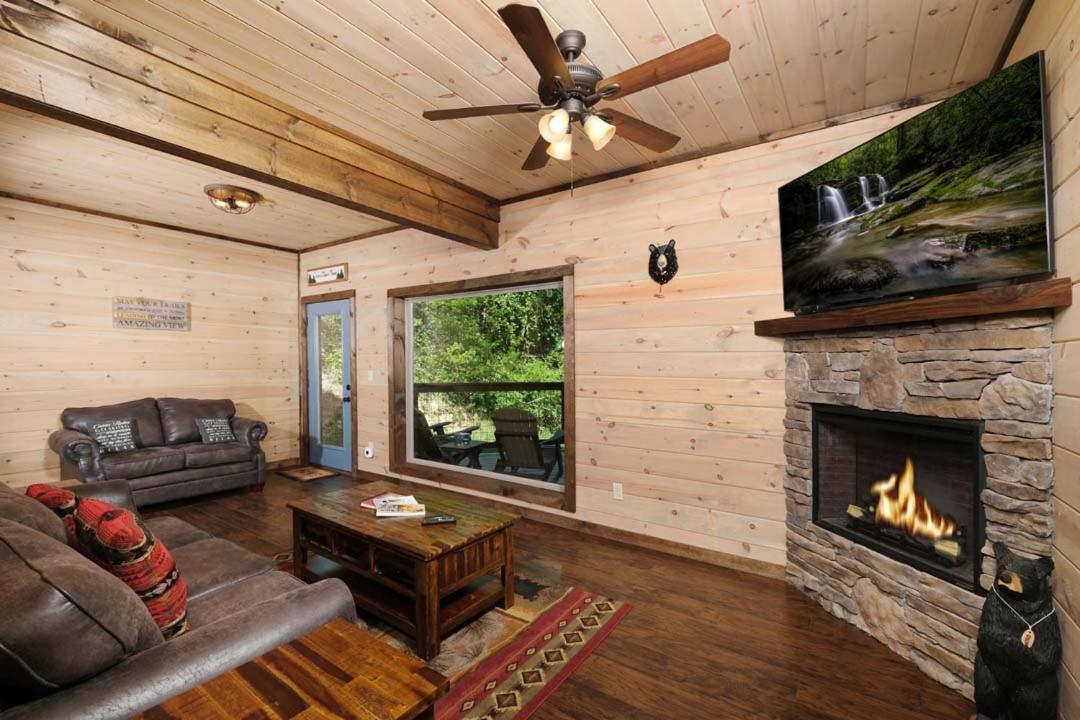 Mountain Time Villa แกตลิงเบิร์ก ภายนอก รูปภาพ