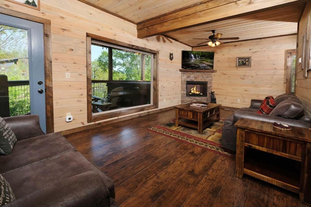 Mountain Time Villa แกตลิงเบิร์ก ภายนอก รูปภาพ