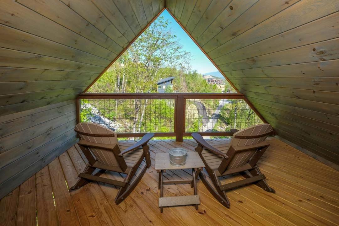 Mountain Time Villa แกตลิงเบิร์ก ภายนอก รูปภาพ