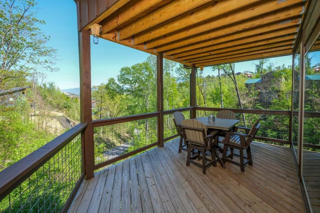 Mountain Time Villa แกตลิงเบิร์ก ภายนอก รูปภาพ