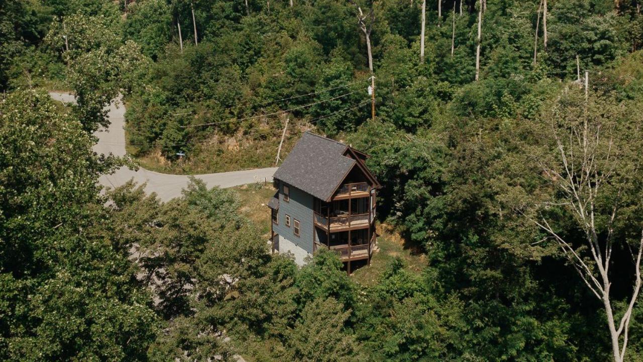 Mountain Time Villa แกตลิงเบิร์ก ภายนอก รูปภาพ